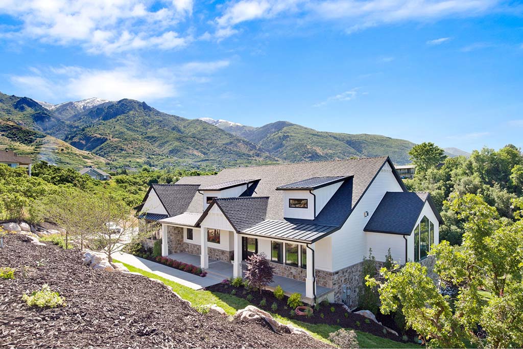 Luxury homes in the foothills of Boise offer expansive, stunning views