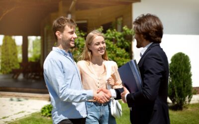 Why Heroes Should Always Bring Their Agent When Visiting New Home Builders